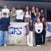 P-Seminar überreicht Spendenscheck